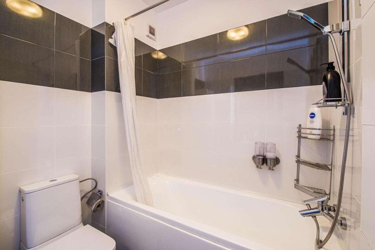 2-Room Penthouse Plaza Residence P1 Бухарест Экстерьер фото